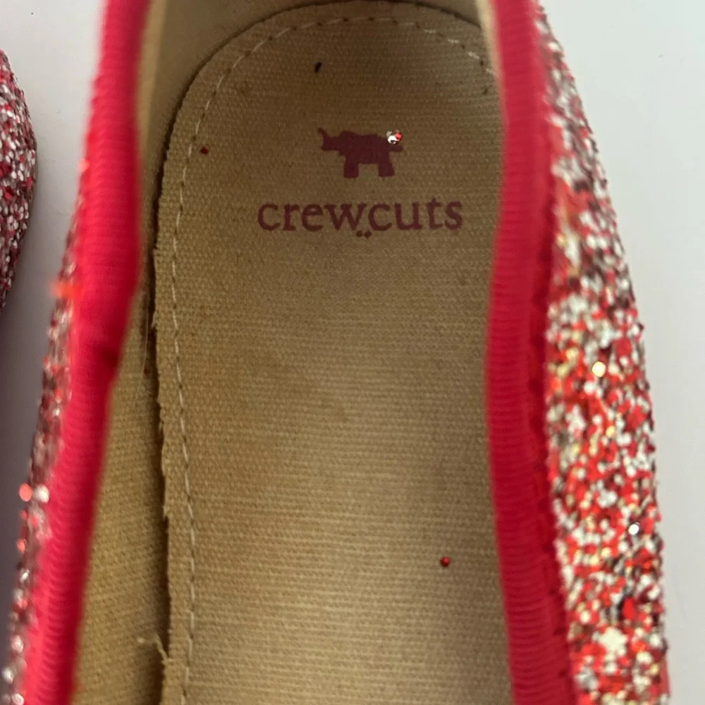 Crewcuts Girls red trimmed sparkly ballet flats. Size 4Y.